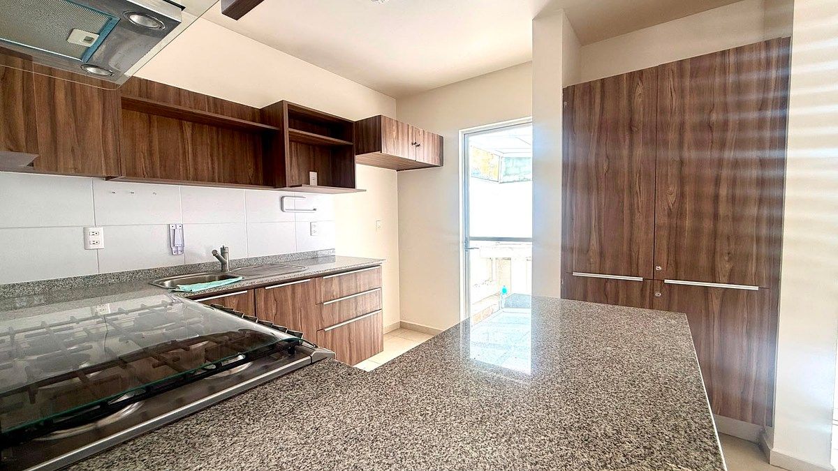Casa em Villas Del Valle, Zapopan, foto 2 de 16