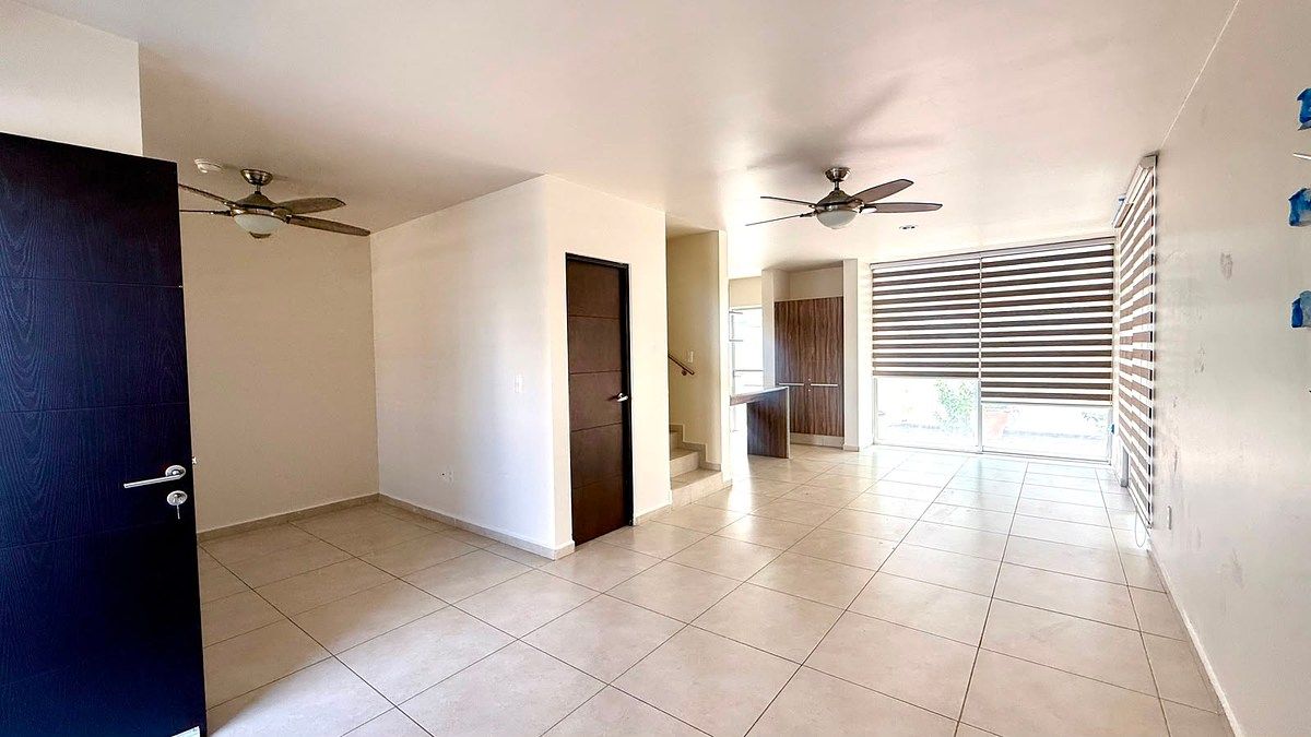 Casa em Villas Del Valle, Zapopan, foto 6 de 16