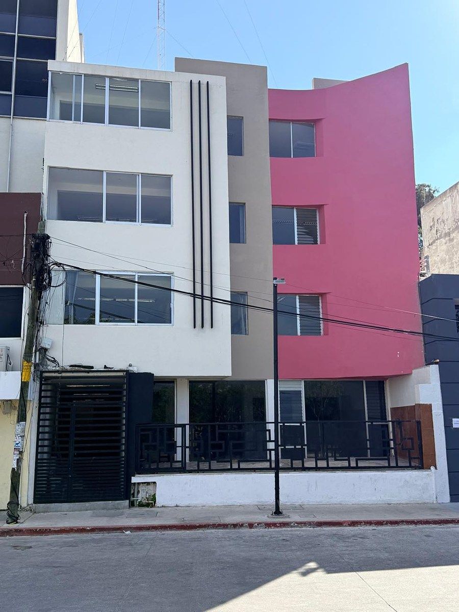 Edificio en renta frente al Parque Bicentenario  1200mts2, photo 1 of 14