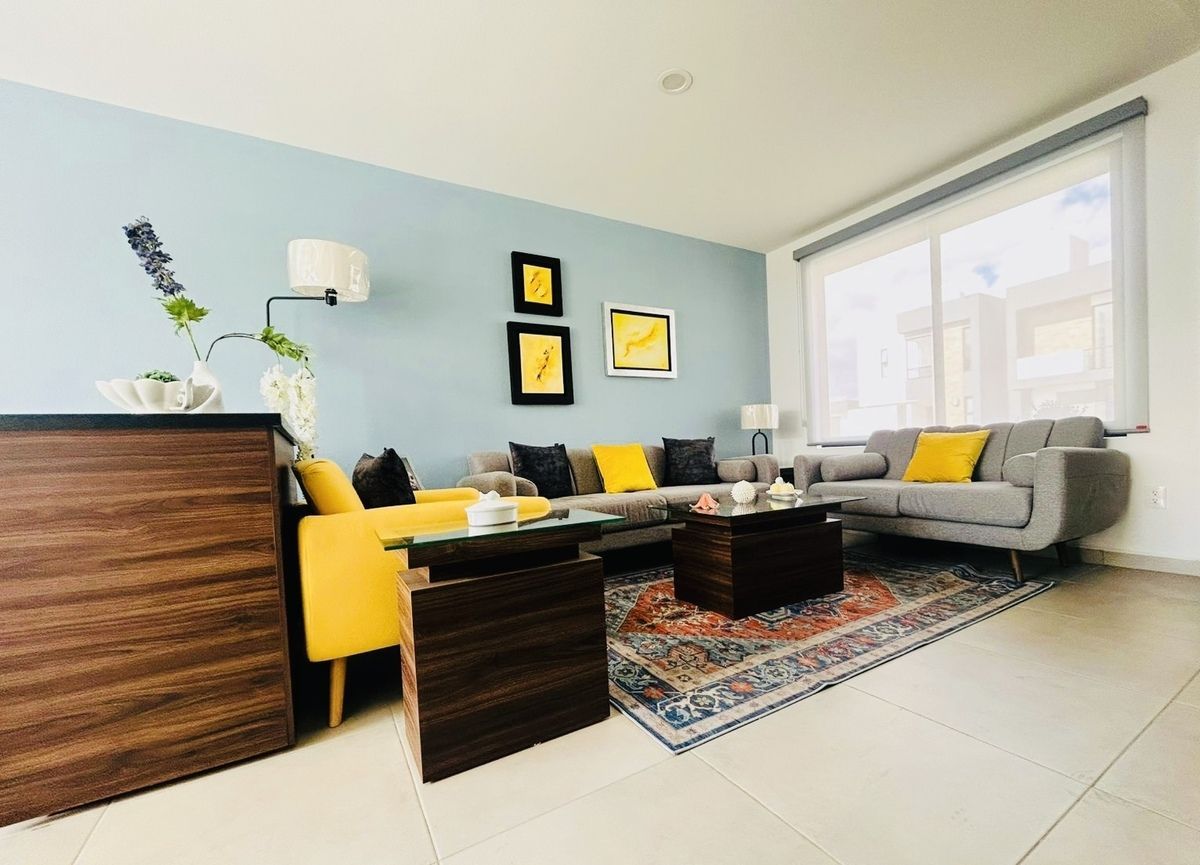 CASA NUEVA EN RESIDENCIAL ESMERALDA, MODELO PRATA., photo 1 of 18