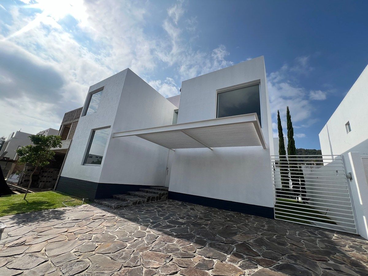 Excelente residencia a la venta en Residencial los Robles, coto Helechos, photo 1 of 24
