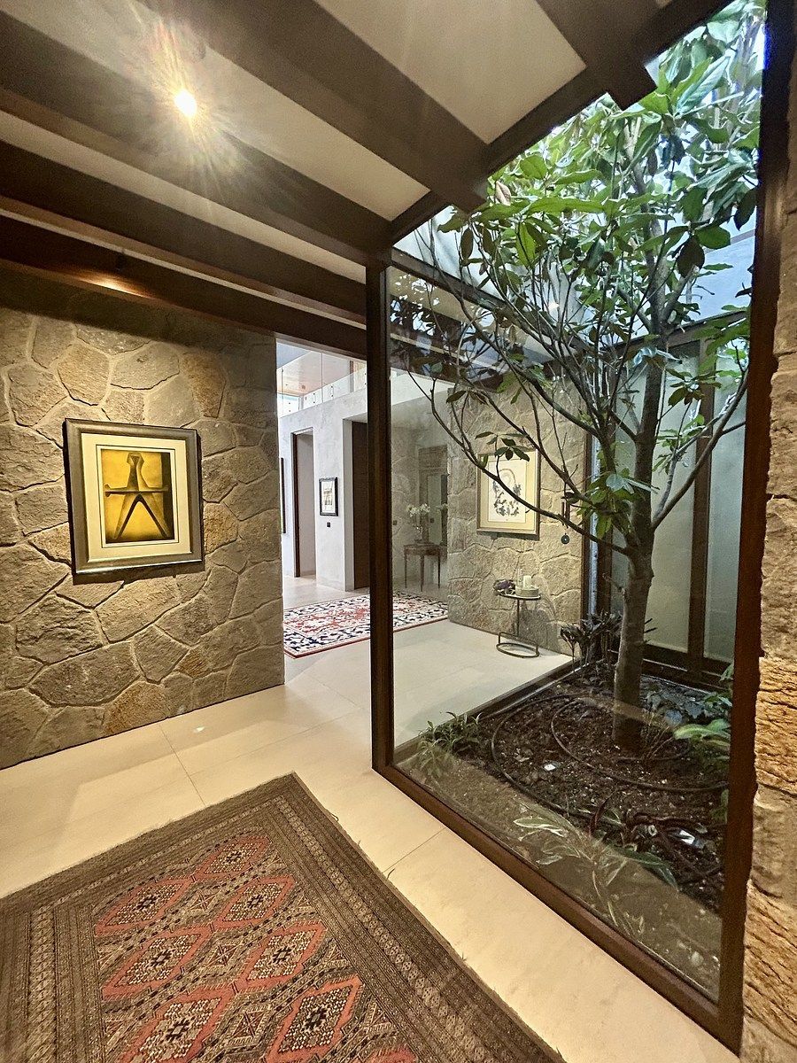 HERMOSA CASA de Revista, photo 1 of 28