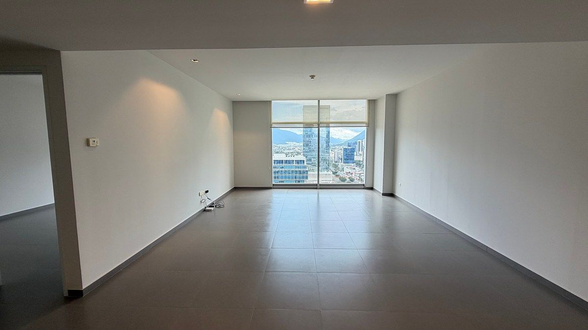 Apartamento em Del Valle Oriente, San Pedro Garza García, foto 2 de 8