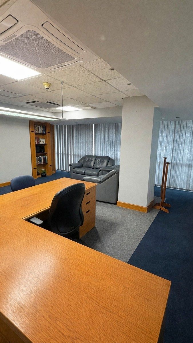 Sala Comercial em Prados de Providencia, Guadalajara, foto 4 de 10