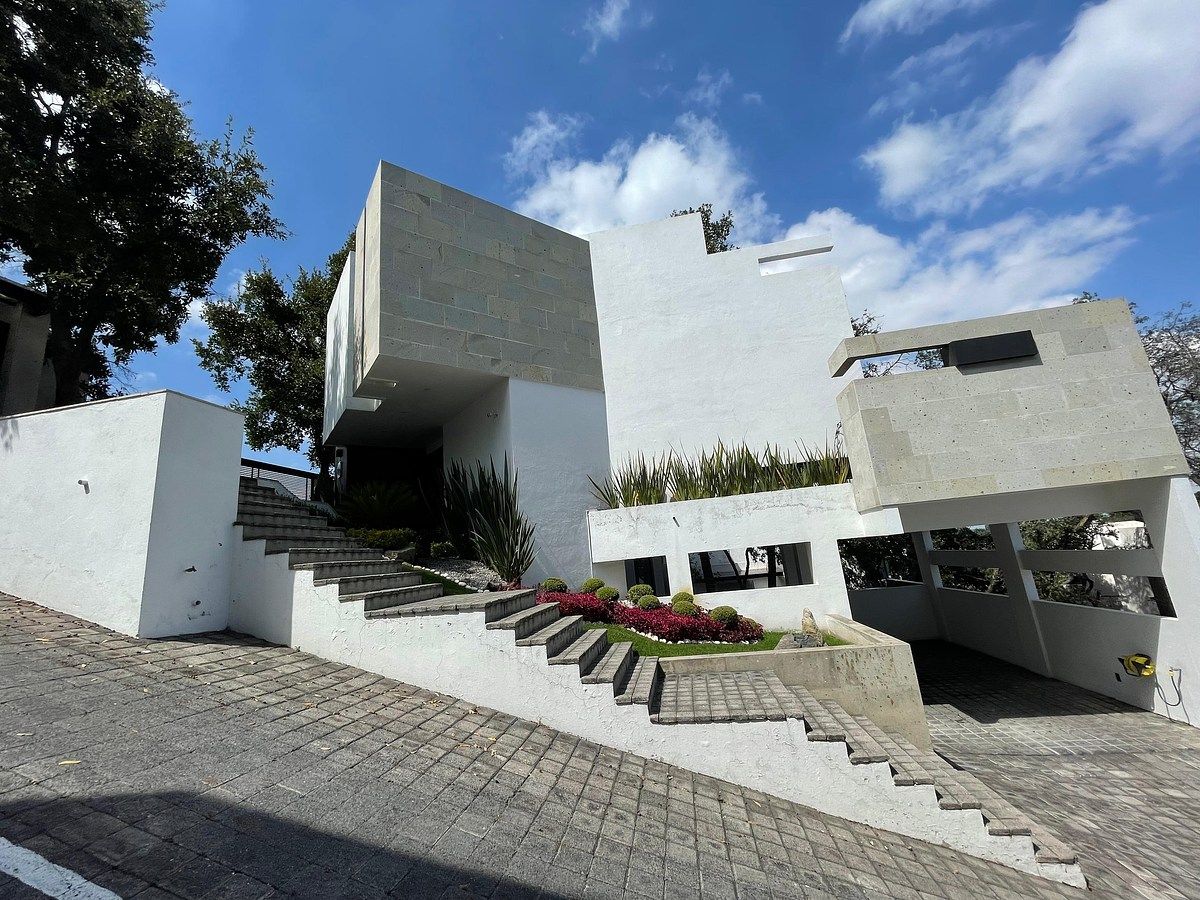 Vendo casa no Condado de Sayavedra, foto 1 de 28