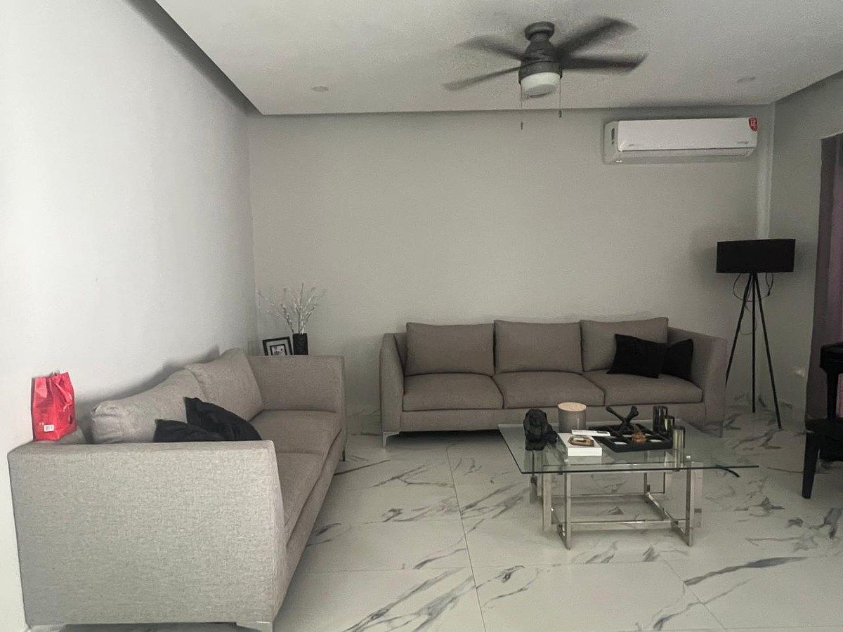 Casa em Laderas Abedul, Monterrey, foto 13 de 26