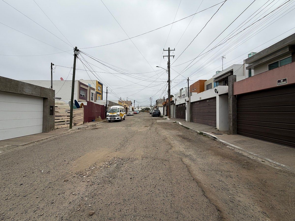 Casa em Playas de Tijuana Sección Costa, Tijuana, foto 2 de 26