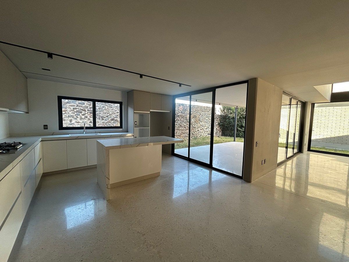 House in El Campanario, Querétaro, photo 5 of 15