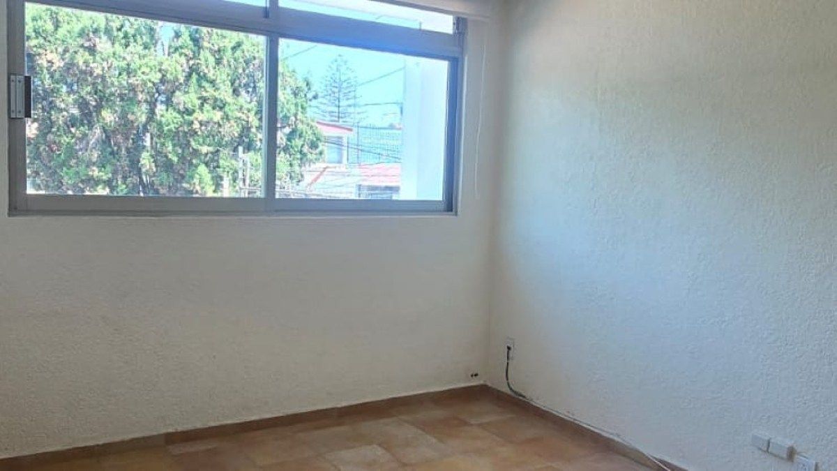House in Ciudad Satélite, Naucalpan de Juárez, photo 19 of 33