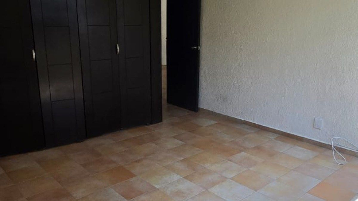 House in Ciudad Satélite, Naucalpan de Juárez, photo 28 of 33