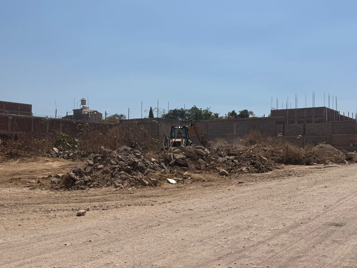 Lot in Mesa Colorada Poniente, Zapopan, photo 2 of 11