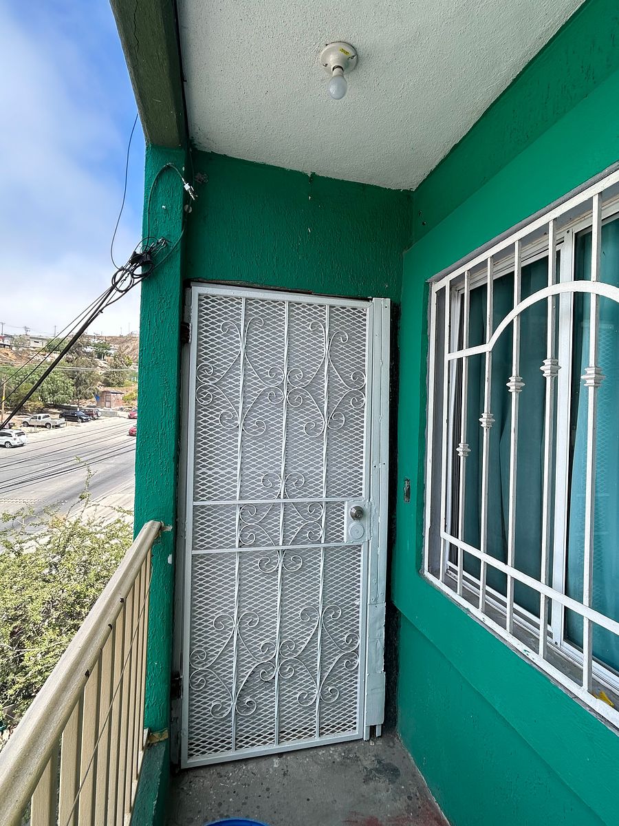 Apartment in Lomas de San Martín, Tijuana, photo 4 of 12