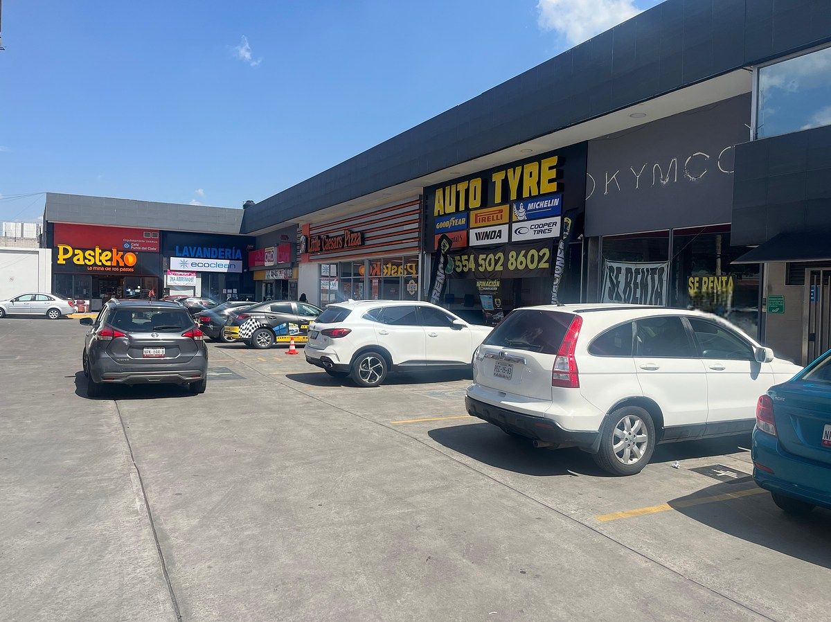 Local comercial em posto de gasolina, foto 1 de 4