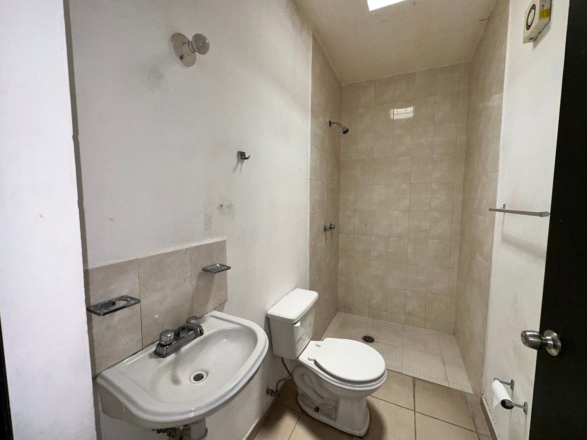 Casa em Real Victoria II, Durango, foto 9 de 13
