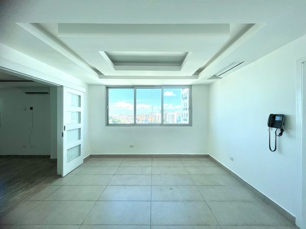 Apartamento en Ensanche Serrallés, Santo Domingo Centro (Distrito Nacional), foto 5 de 27