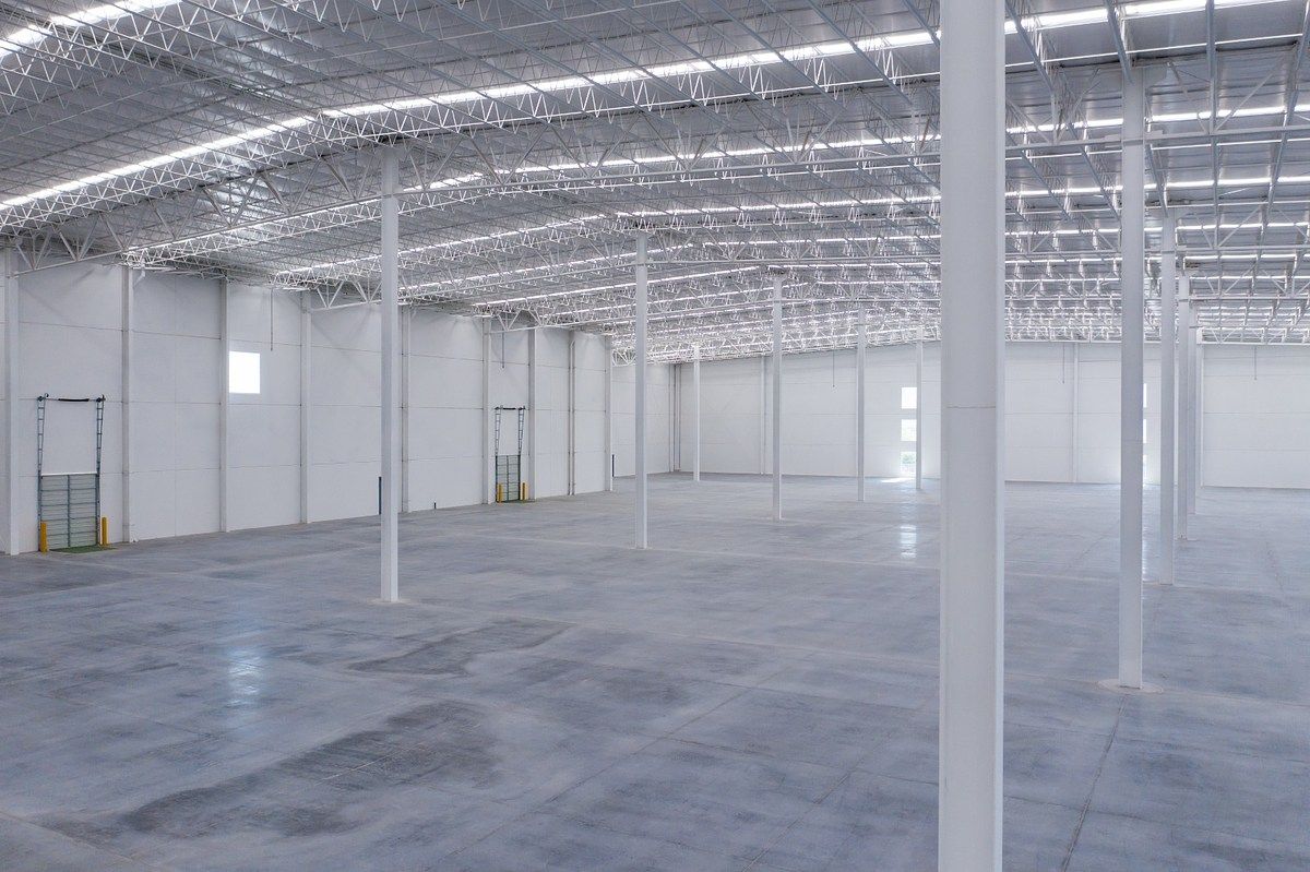 Nave industrial en Villas de los Nogales, García, foto 4 de 5