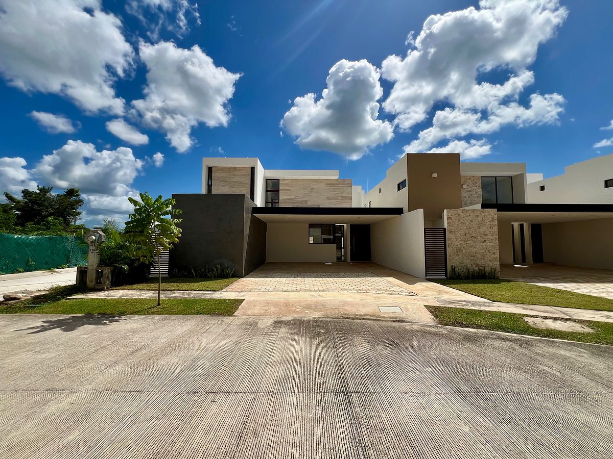 Casa en venta en Privada Parque Natura, foto 1 de 36