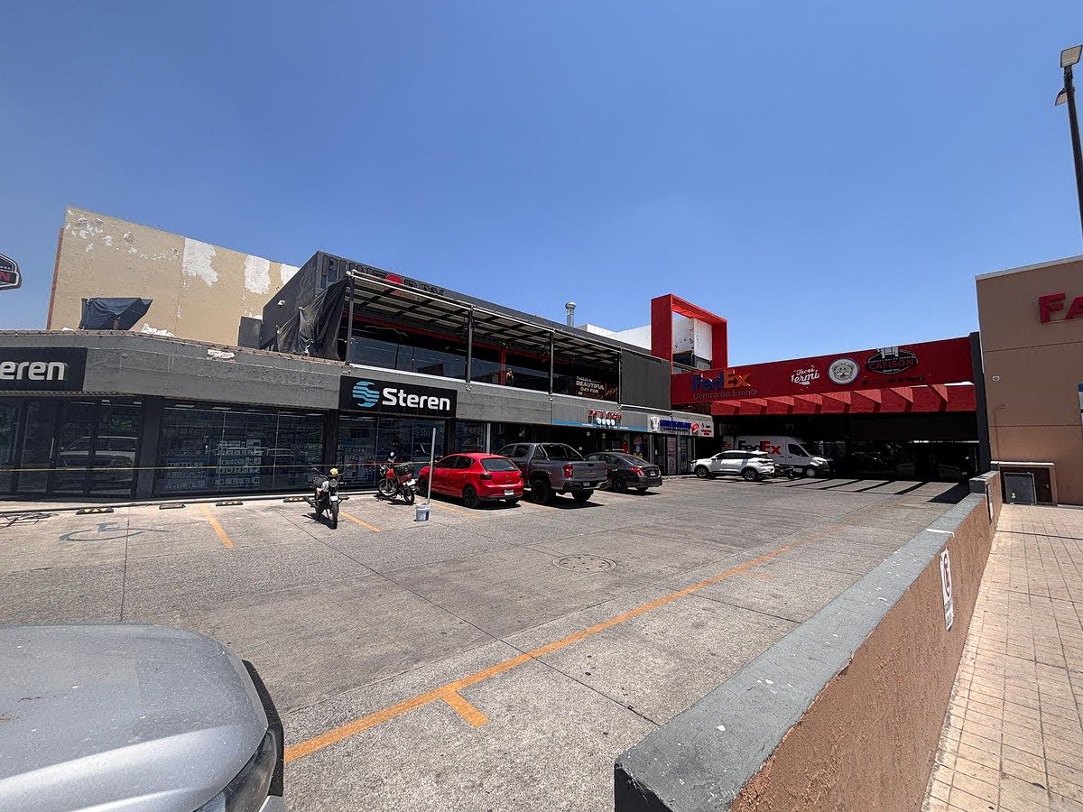 Loja em shopping em Jardín Real, Zapopan, foto 13 de 14