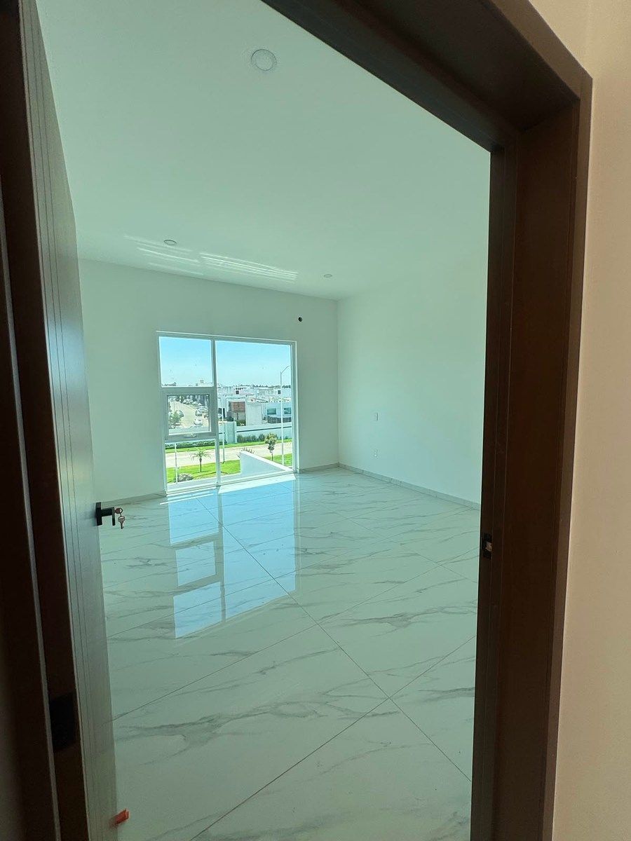 House in Gated Community in Valle Imperial, Zapopan, photo 18 of 28