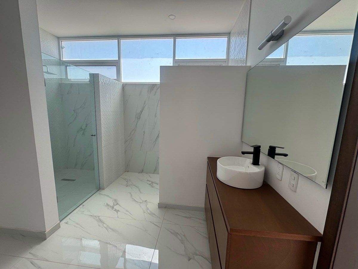 House in Gated Community in Valle Imperial, Zapopan, photo 21 of 28