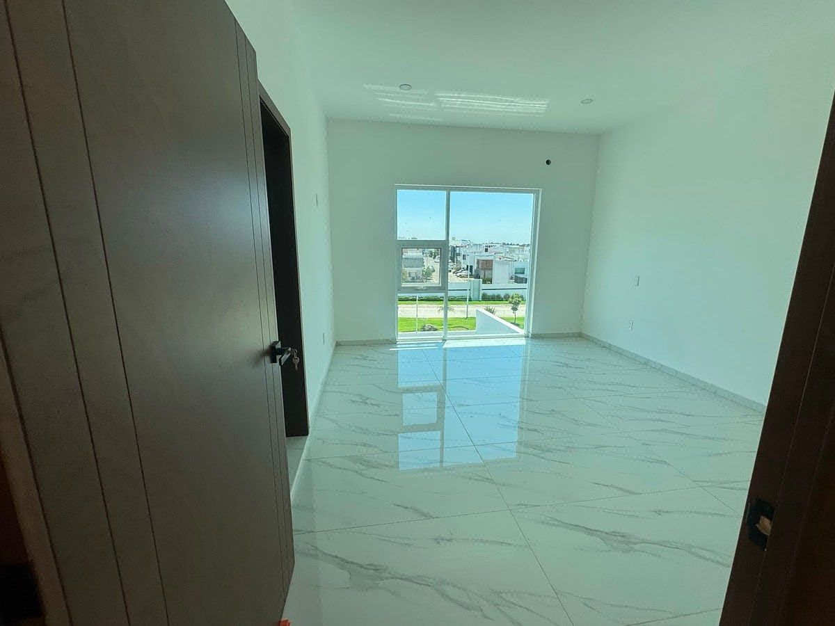 House in Gated Community in Valle Imperial, Zapopan, photo 24 of 28