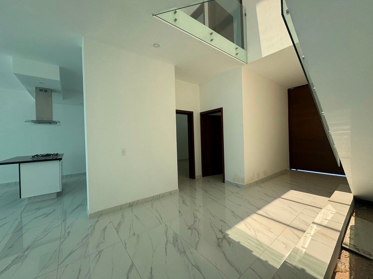 House in Gated Community in Valle Imperial, Zapopan, photo 8 of 28