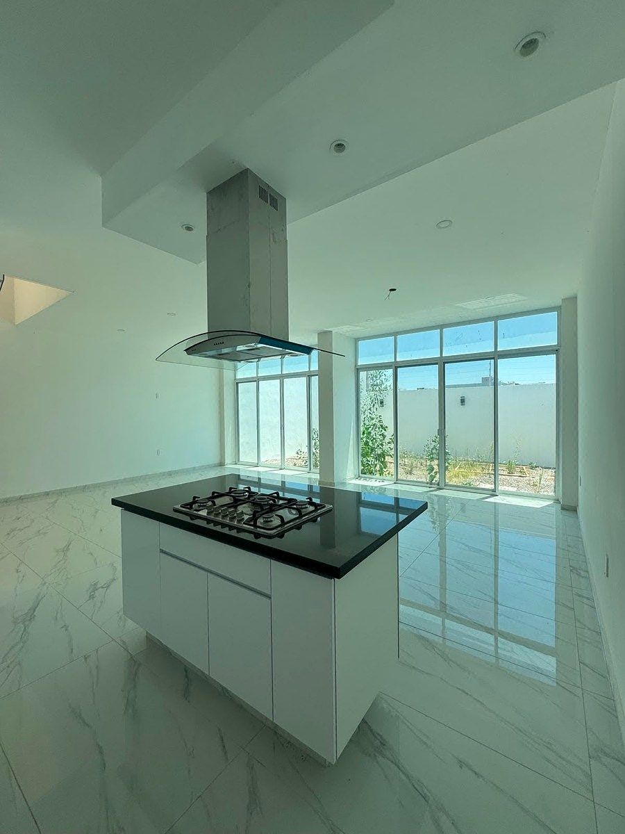 House in Gated Community in Valle Imperial, Zapopan, photo 6 of 28