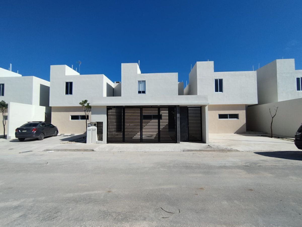 Casa en Cholul, Mérida, foto 2 de 37