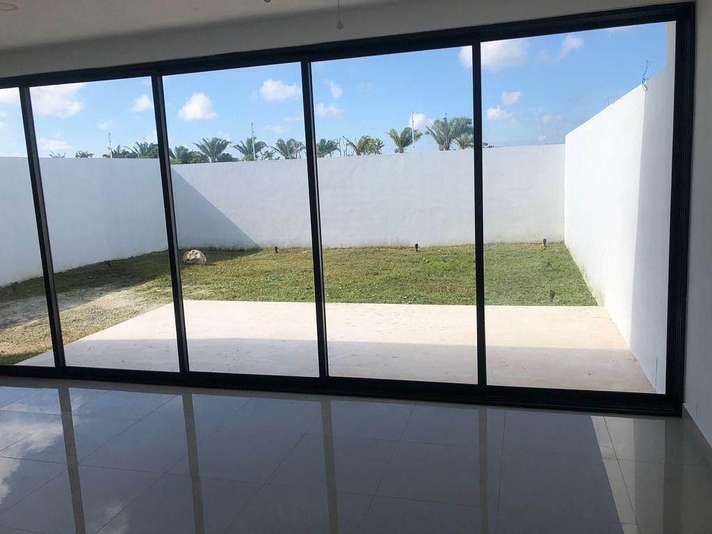 Casa en condominio en Cholul, Mérida, foto 2 de 14