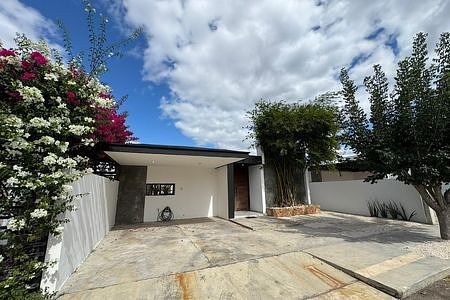 Venta de Casa en Kanan ( 3 hab.), foto 1 de 16