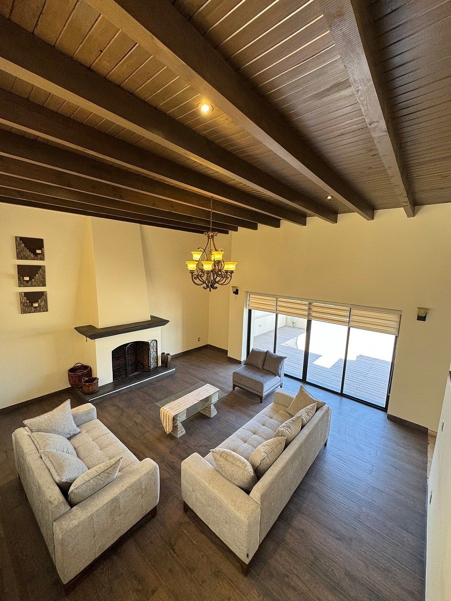 CASA MUY AMPLIA/  LOMA DORADA vista panorámica a Los Arcos, foto 1 de 34