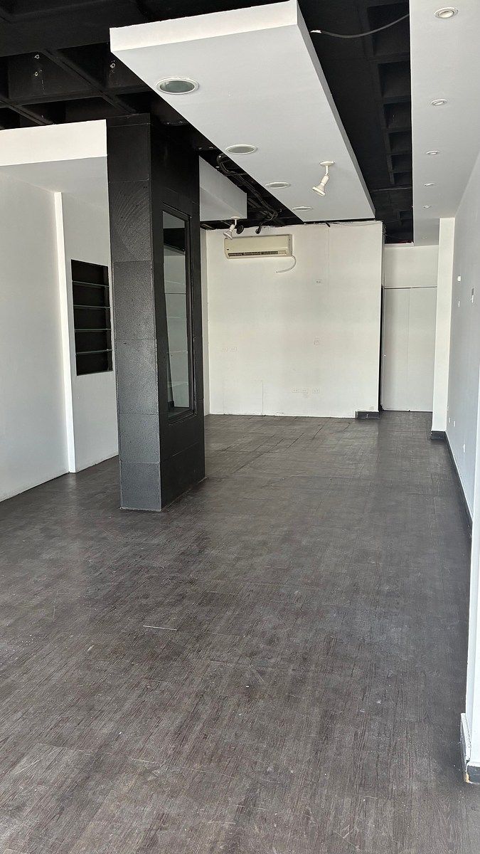 Retail Space in Del Valle, San Pedro Garza García, photo 2 of 5