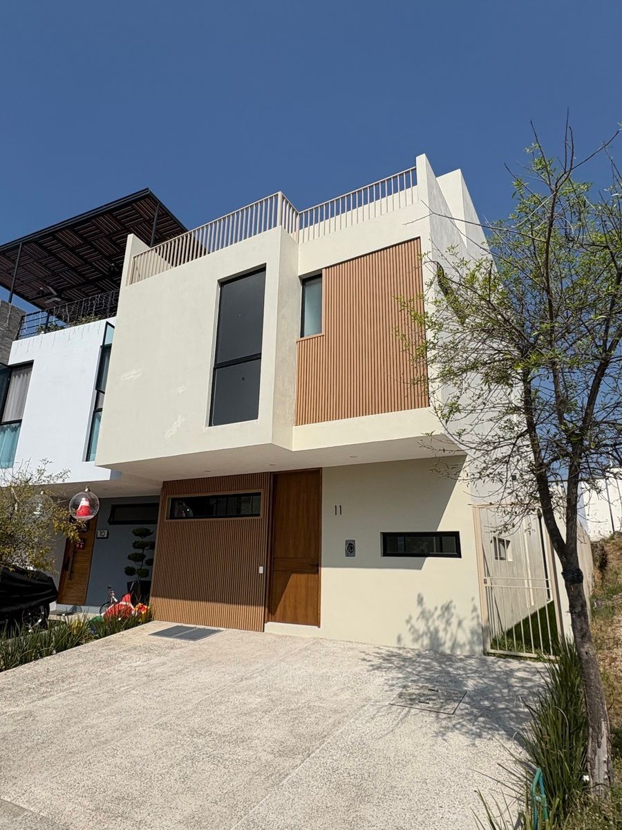 Estrena Casa en Venta en Coto, Bosques Vallarta, foto 1 de 33