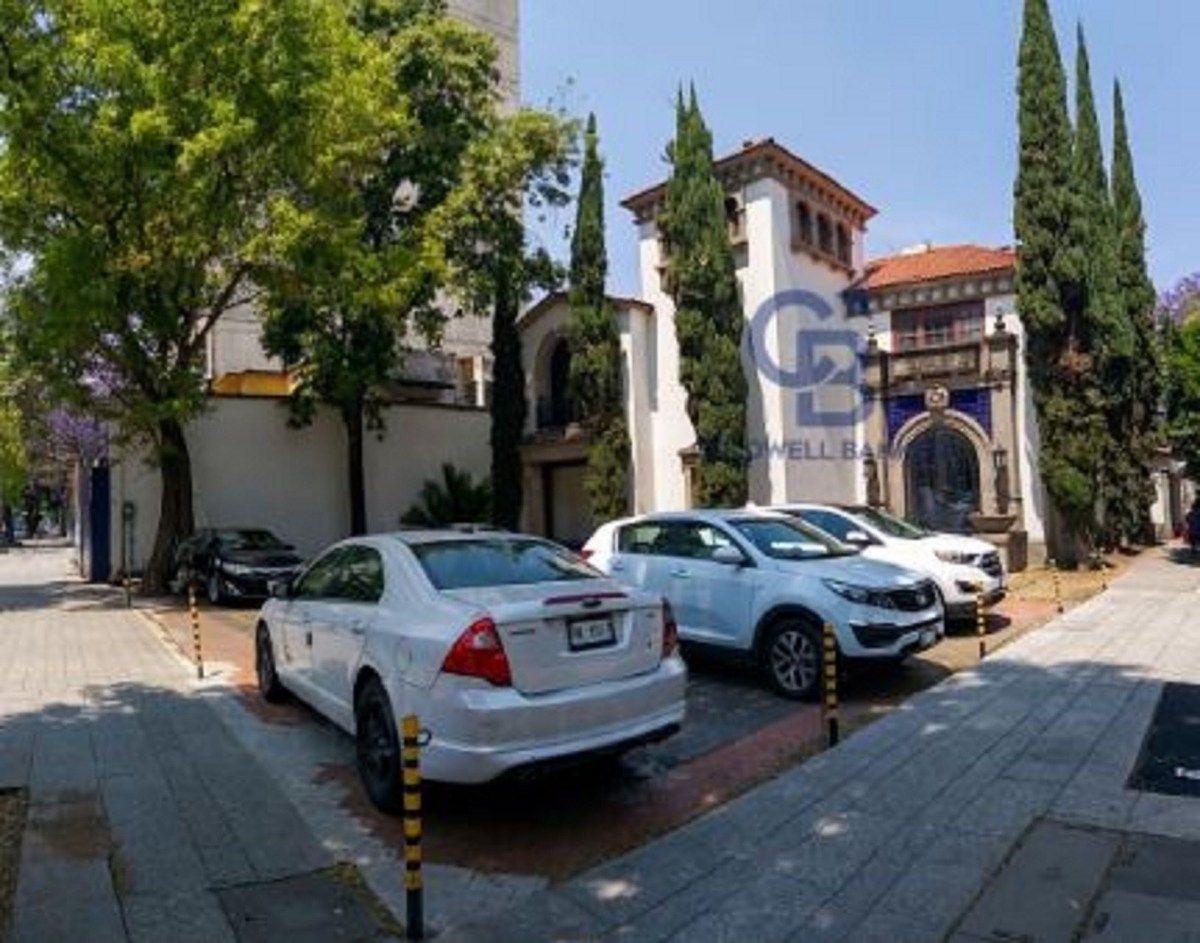 Casa con uso de suelo en Polanco II Sección, Miguel Hidalgo, foto 3 de 20