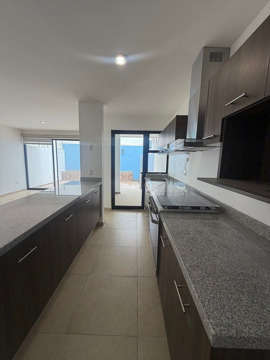 House in Gated Community in Zákia, El Marqués, photo 9 of 45