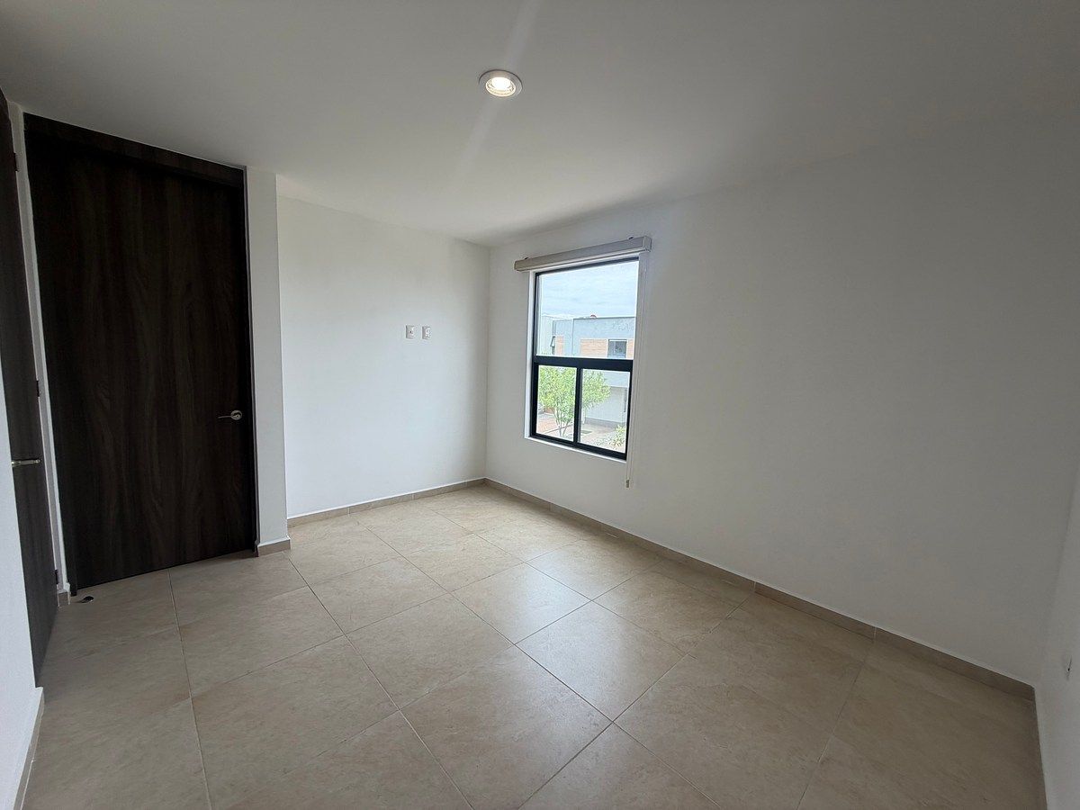 House in Gated Community in Zákia, El Marqués, photo 23 of 45
