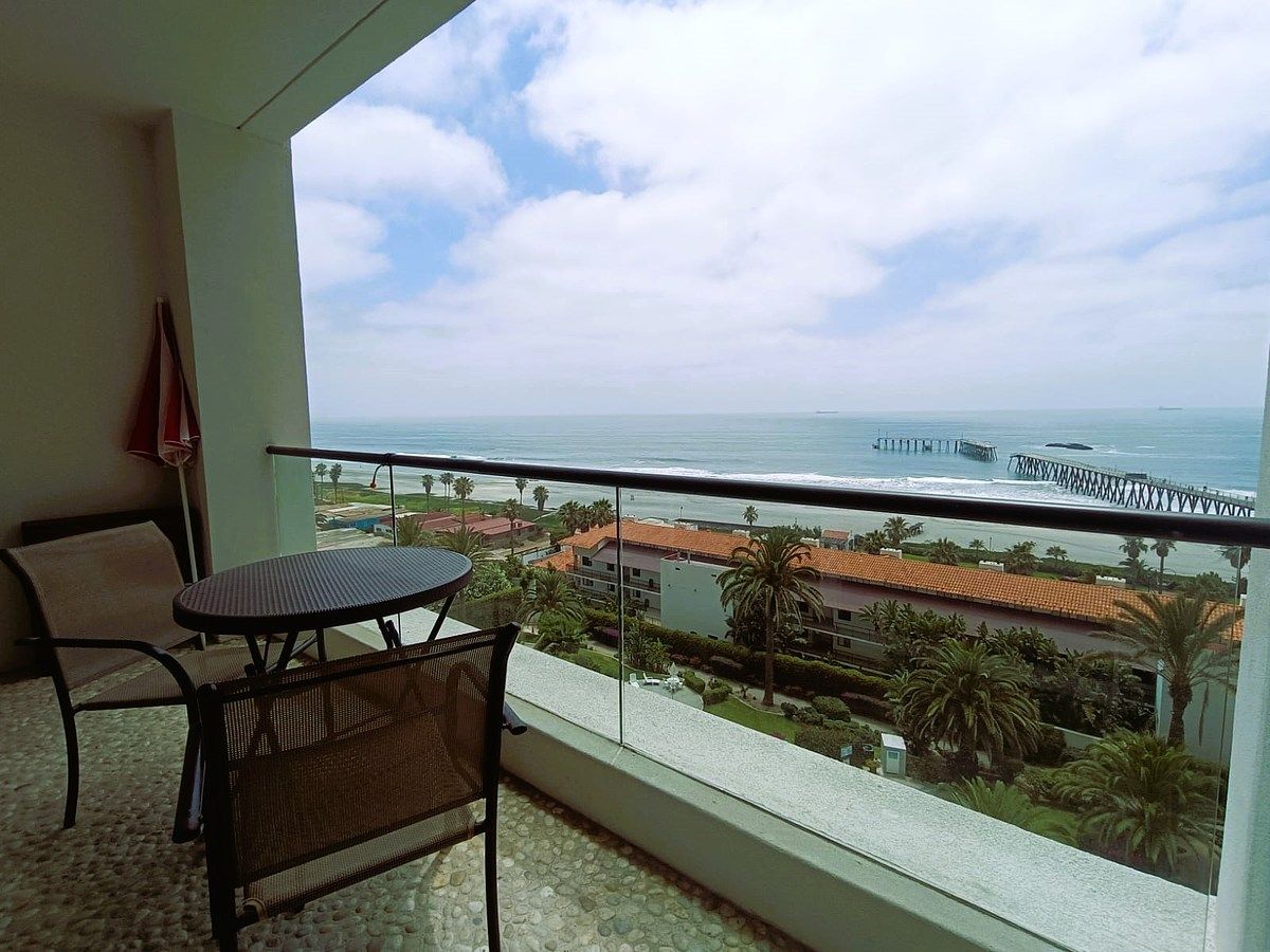 Oceanfront Living: 1-Bedroom Condo for Rent at Rosarito Beach Hotel, foto 1 de 22