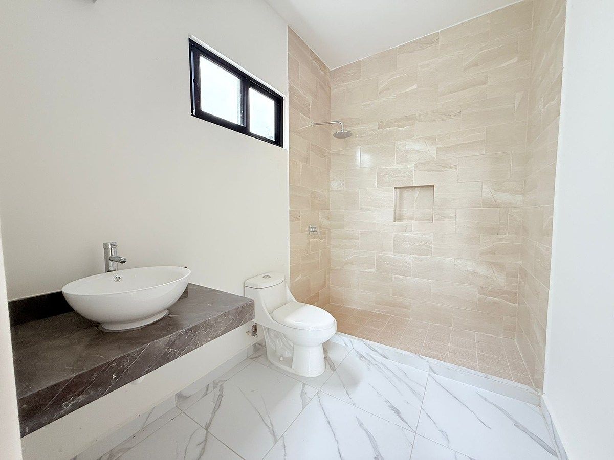 House in San Ignacio, Progreso, photo 10 of 14