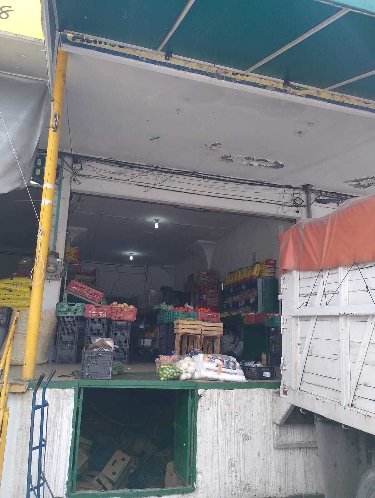 BODEGA EN RENTA MERCADO DE ABASTOS GUADALUPE, foto 1 de 11