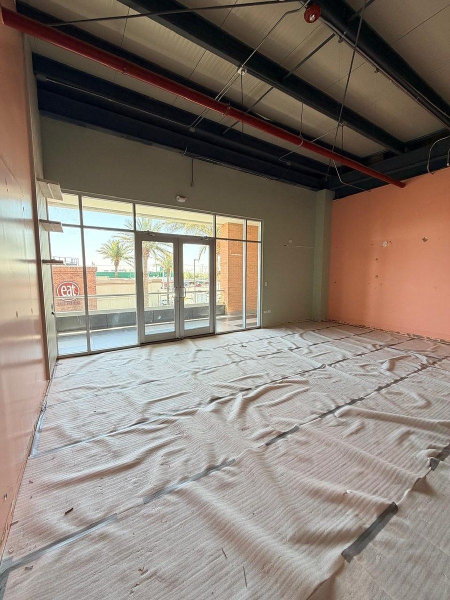 Shopping Mall Space in Calles, Mexicali, photo 3 of 7
