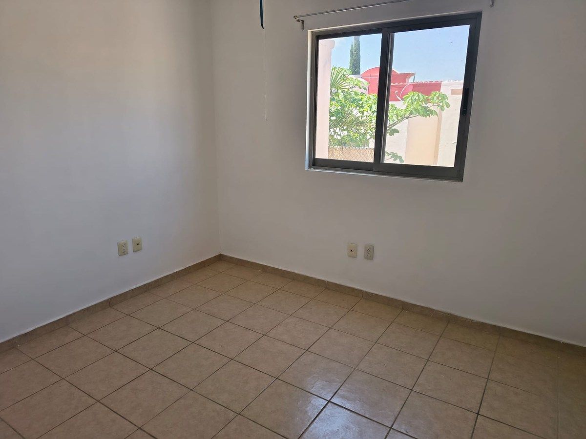 House in Villa California, Tlajomulco de Zúñiga, photo 7 of 13
