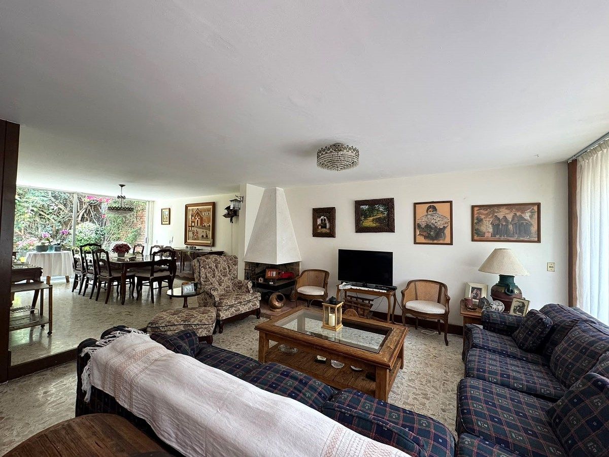 CASA EN VENTA EN CIUDAD SATÉLITE, NAUCALPAN DE JUÁREZ, foto 1 de 18