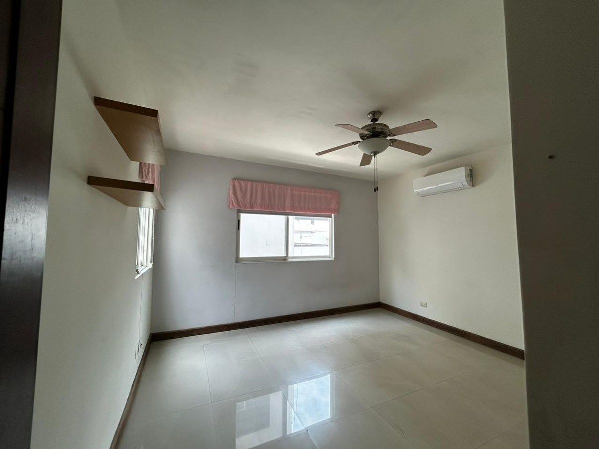 Casa em Cumbres Elite 7 Sector, Monterrey, foto 13 de 15