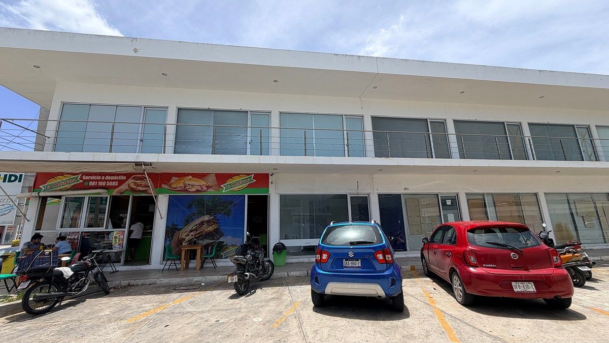 Retail Space in Villas de Ah-kim-Pech, Campeche, photo 2 of 9