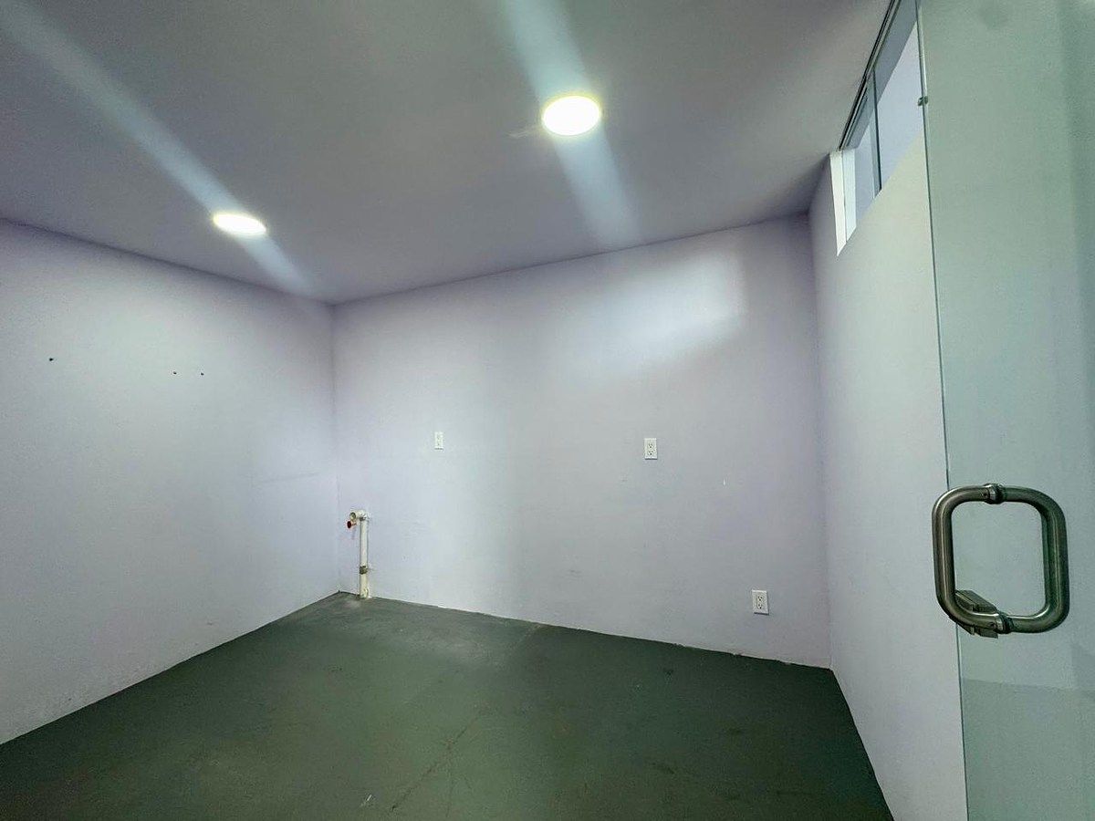 Retail Space in Interlomas, Huixquilucan, photo 14 of 25