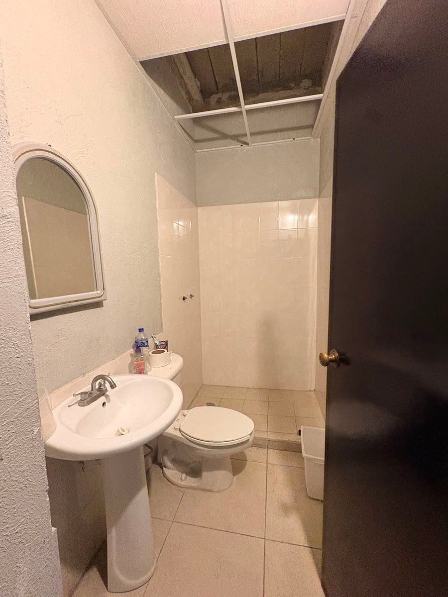 Casa em Jardines del Bosque Norte, Guadalajara, foto 27 de 33