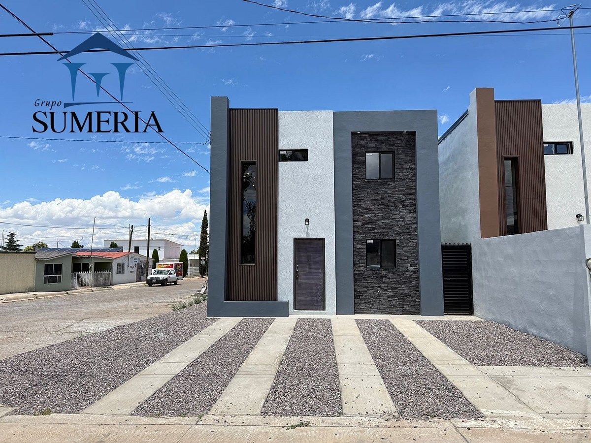 Linda casa nova na colônia foviste, foto 1 de 15
