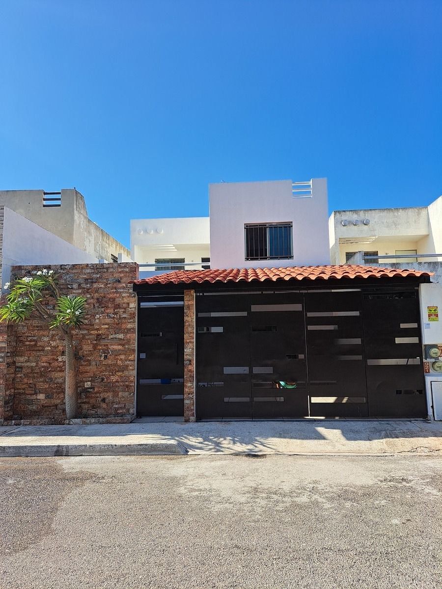 LAS AMERICAS II, CASA EN RENTA, foto 1 de 15