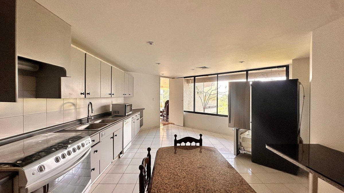 Aluguel ou venda de apartamento na floresta, foto 1 de 50