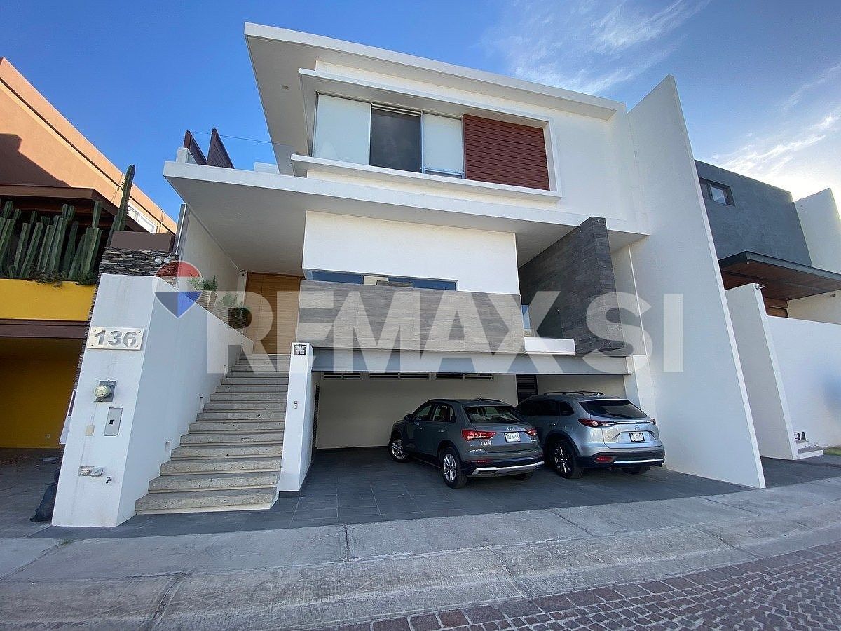 CASA VENTA JURIQUILLA CUMBRES DEL LAGO, foto 1 de 19